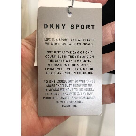 DKNY SPORT - MWT - L Sz XL Racerback Metallic Logo Cropped Tee in Black - Picture 14 of 15